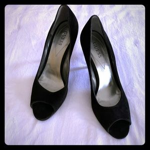 Guess Black Suede Peep Toe Pumps Size 6